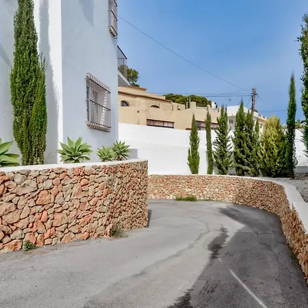 Villa El Paseo - By Almarina